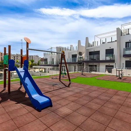 Lägenhet Magnolia - Luxury With Rooftop & Pool